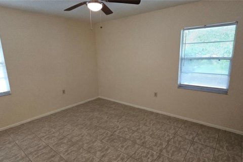 Condo in Sanford, Florida, 2 bedrooms  № 1802060 - photo 13