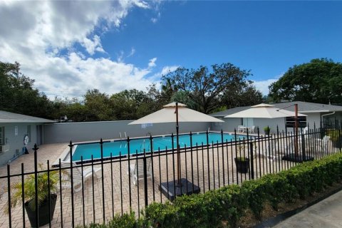 Condo in Sanford, Florida, 2 bedrooms  № 1802060 - photo 19