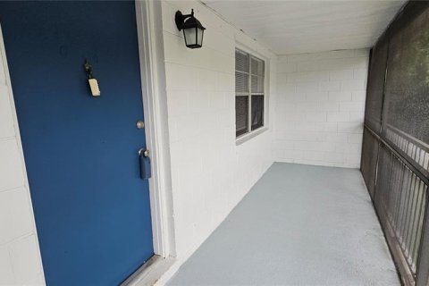Condo in Sanford, Florida, 2 bedrooms  № 1802060 - photo 3