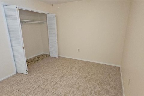 Condo in Sanford, Florida, 2 bedrooms  № 1802060 - photo 16