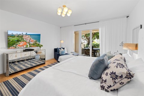 Copropriété à louer à Miami Beach, Floride: 3 chambres, 190.36 m2 № 2169681 - photo 21