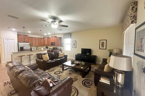 Casa en alquiler en Davenport, Florida, 4 dormitorios, 206.71 m2 № 1917311 - foto 7