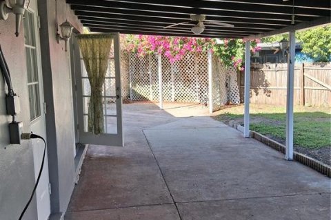 Casa en alquiler en Casselberry, Florida, 3 dormitorios, 161.74 m2 № 1893795 - foto 21