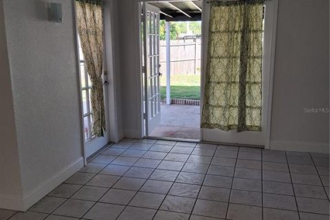 Casa en alquiler en Casselberry, Florida, 3 dormitorios, 161.74 m2 № 1893795 - foto 14
