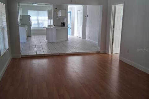 Casa en alquiler en Casselberry, Florida, 3 dormitorios, 161.74 m2 № 1893795 - foto 19