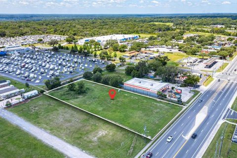 Terrain à Bushnell, Floride № 2201573
