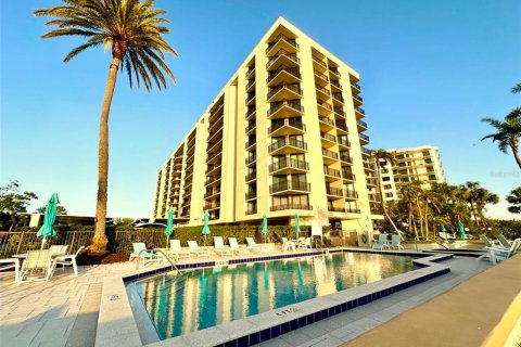 Condominio en venta en Clearwater, Florida, 2 dormitorios, 106.84 m2 № 1680278 - foto 28