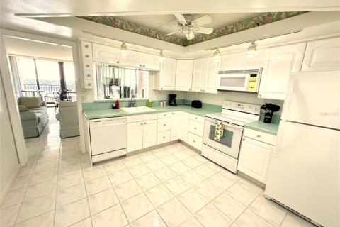 Condominio en venta en Clearwater, Florida, 2 dormitorios, 106.84 m2 № 1680278 - foto 9