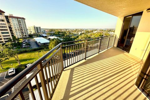 Condominio en venta en Clearwater, Florida, 2 dormitorios, 106.84 m2 № 1680278 - foto 11