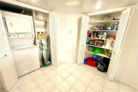 Condominio en venta en Clearwater, Florida, 2 dormitorios, 106.84 m2 № 1680278 - foto 25