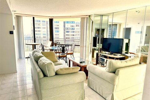 Condominio en venta en Clearwater, Florida, 2 dormitorios, 106.84 m2 № 1680278 - foto 8