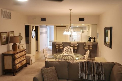 Copropriété à vendre à Rotonda, Floride: 2 chambres, 119.38 m2 № 2259239 - photo 6
