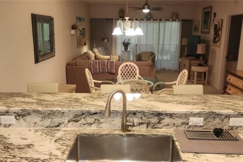 Copropriété à vendre à Rotonda, Floride: 2 chambres, 119.38 m2 № 2259239 - photo 8