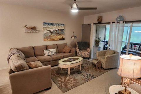 Copropriété à vendre à Rotonda, Floride: 2 chambres, 119.38 m2 № 2259239 - photo 3