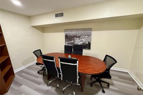 Propiedad comercial en alquiler en Clearwater, Florida, 463.58 m2 № 1915544 - foto 27