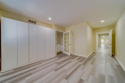 Propiedad comercial en alquiler en Clearwater, Florida, 463.58 m2 № 1915544 - foto 29