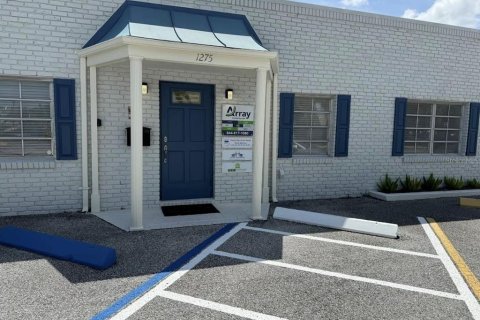 Propiedad comercial en alquiler en Clearwater, Florida, 463.58 m2 № 1915544 - foto 7