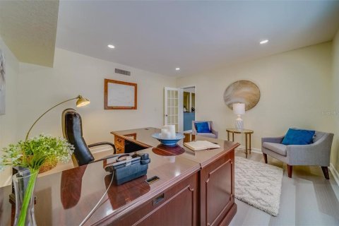 Propiedad comercial en alquiler en Clearwater, Florida, 463.58 m2 № 1915544 - foto 15