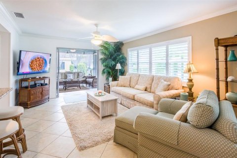 Villa ou maison à louer à Sarasota, Floride: 2 chambres, 93.65 m2 № 1659655 - photo 13