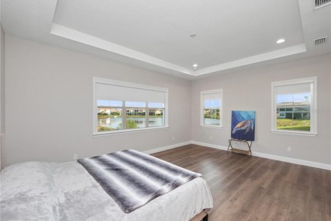 House in Orlando, Florida 5 bedrooms, 348.1 sq.m. № 1521960 - photo 25