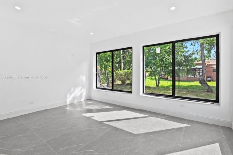 House in Fort Lauderdale, Florida 3 bedrooms № 1848875 - photo 4