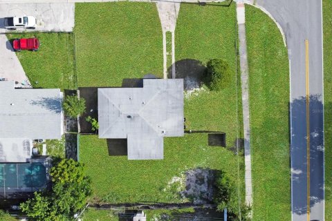 House in Orlando, Florida 3 bedrooms, 111.48 sq.m. № 1900194 - photo 20