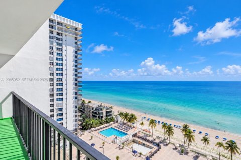 Condo in Hollywood, Florida, 1 bedroom  № 2363585