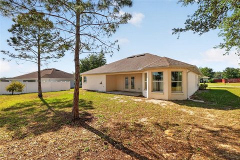 House in Tavares, Florida 4 bedrooms, 150.87 sq.m. № 2205966 - photo 27