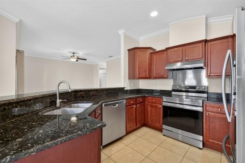 House in Tavares, Florida 4 bedrooms, 150.87 sq.m. № 2205966 - photo 11