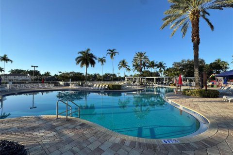 Villa ou maison à vendre à Weston, Floride: 3 chambres, 131.92 m2 № 1931972 - photo 26