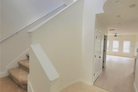 Townhouse in Orlando, Florida 3 bedrooms, 136.01 sq.m. № 2391184 - photo 2