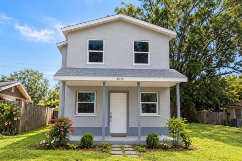 Villa ou maison à Holiday, Floride 4 chambres, 144 m2 № 2410581