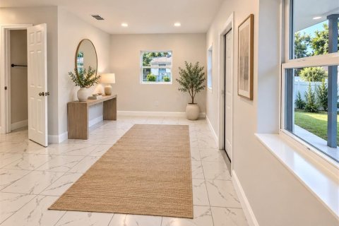 Villa ou maison à vendre à Holiday, Floride: 4 chambres, 144 m2 № 2410581 - photo 5