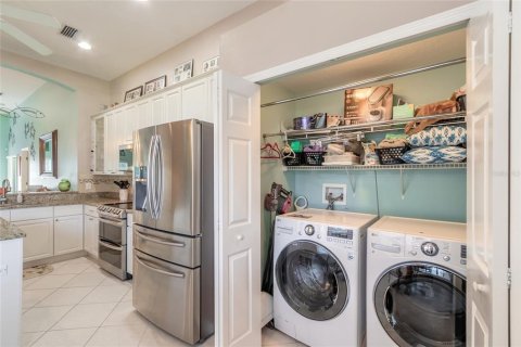 House in Edgewater, Florida 3 bedrooms, 140.1 sq.m. № 1854168 - photo 28