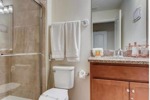 Touwnhouse à vendre à Kissimmee, Floride: 5 chambres, 210.24 m2 № 2419259 - photo 14