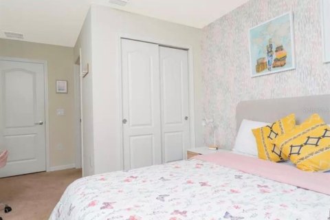 Touwnhouse à vendre à Kissimmee, Floride: 5 chambres, 210.24 m2 № 2419259 - photo 28