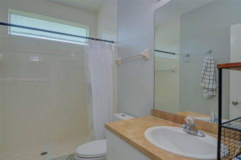 Copropriété à vendre à Cape Coral, Floride: 2 chambres, 111.39 m2 № 1955799 - photo 14