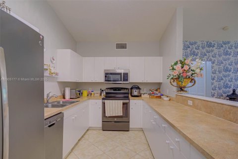 Copropriété à vendre à Cape Coral, Floride: 2 chambres, 111.39 m2 № 1955799 - photo 8