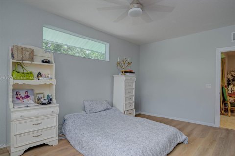 Copropriété à vendre à Cape Coral, Floride: 2 chambres, 111.39 m2 № 1955799 - photo 10