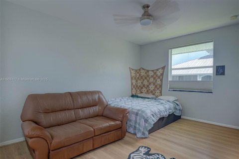 Copropriété à vendre à Cape Coral, Floride: 2 chambres, 111.39 m2 № 1955799 - photo 12