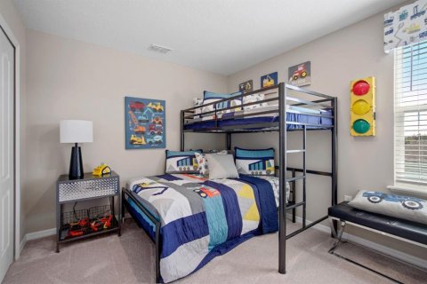 Villa ou maison à vendre à Poinciana, Floride: 4 chambres, 212.19 m2 № 2213762 - photo 10