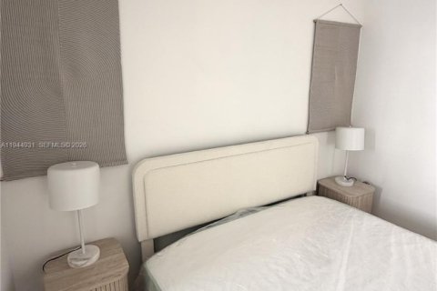 Снять в аренду кондоминиум в Майами-Бич, Флорида 20 спален, 943.89м2, № 2005023 - фото 4