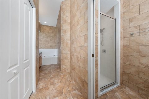 Casa en alquiler en Winter Haven, Florida, 4 dormitorios, 224.82 m2 № 1885139 - foto 13