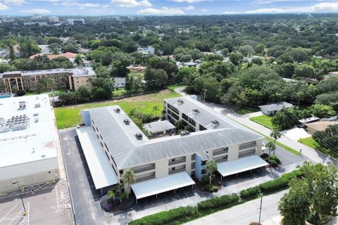 Condo in Largo, Florida, 2 bedrooms  № 1799879