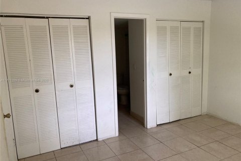 Купить кондоминиум в Корал-Спрингс, Флорида 2 спальни, 68.75м2, № 2012266 - фото 7