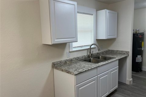 Casa en venta en Sanford, Florida, 3 dormitorios, 83.24 m2 № 1810931 - foto 2