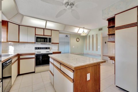 Condominio en venta en Bradenton, Florida, 2 dormitorios, 120.4 m2 № 1787884 - foto 25