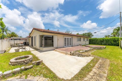 Casa en venta en Miami, Florida, 3 dormitorios, 146.6 m2 № 1838767 - foto 23