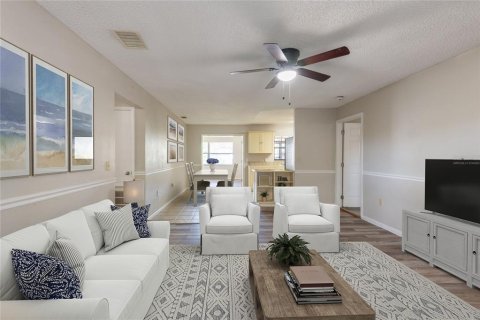House in Lakeland, Florida 3 bedrooms, 196.58 sq.m. № 1690005 - photo 5