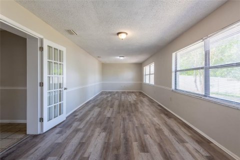 House in Lakeland, Florida 3 bedrooms, 196.58 sq.m. № 1690005 - photo 11